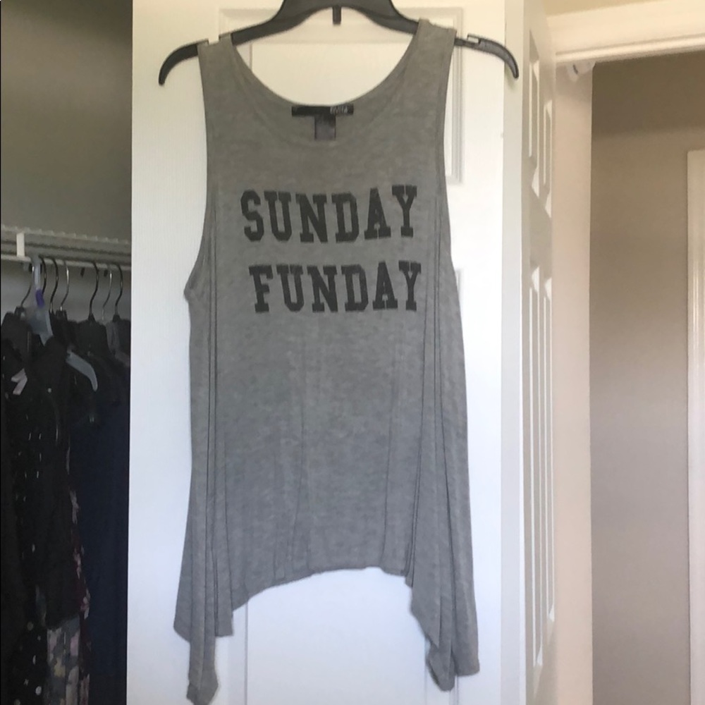 Sunday Funday tank size M